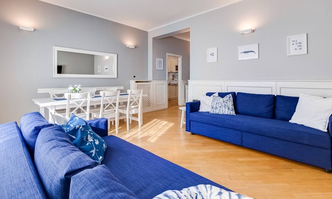 Aventine Apartment | BMGA | Incredible 3Bdr with Balcony in City Center