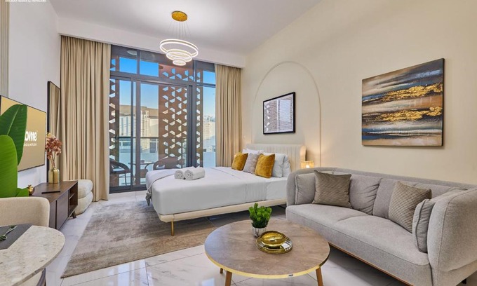 Jumeirah Village Circle Apartment | bnbmehomes - Serenity Lakes 5