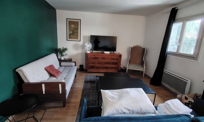 5th Arrondissement Apartment | BnBNook - Elegant 1BR by Pantheon - Latin Quarter