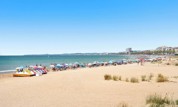 Calafell Boat Rental | Boat 'Jacare' with Sea View and Private Terrace