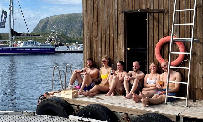 Afjord Apartment | Boathouse Apartment With sea View, Floating Sauna and Floating Garden With bbq