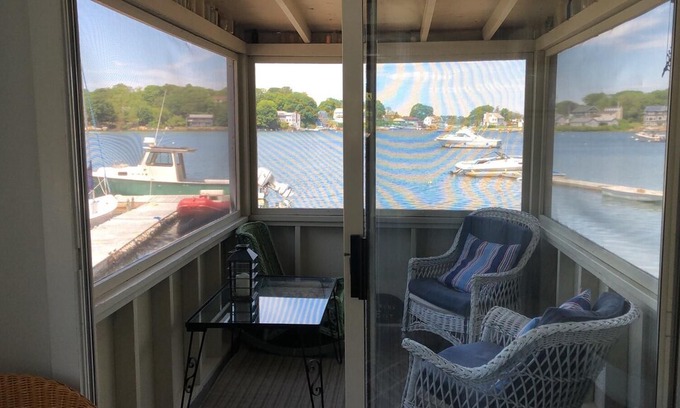 Gloucester Cabin | Boathouse on the Water; World-Class Sunsets