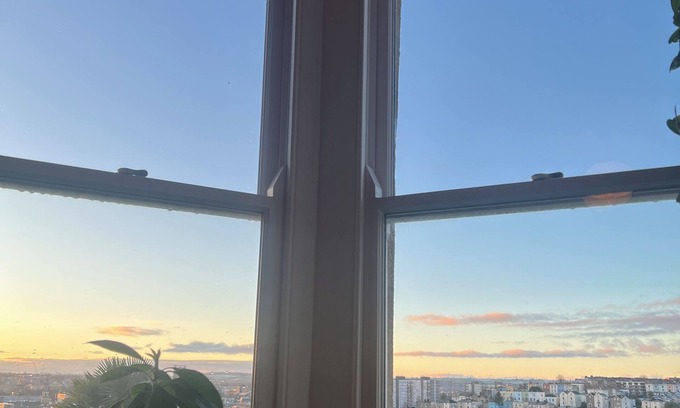 Bristol Apartment | Bohemian, Victorian Maisonette with stunning city views and high ceilings!