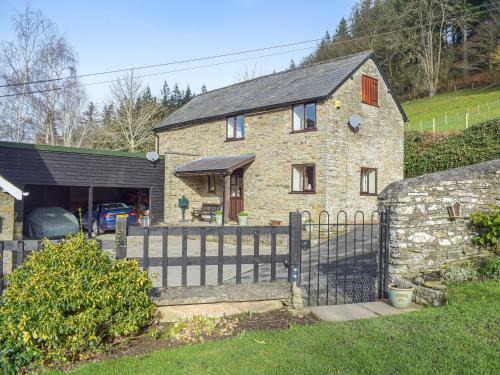 Kington House | Border View