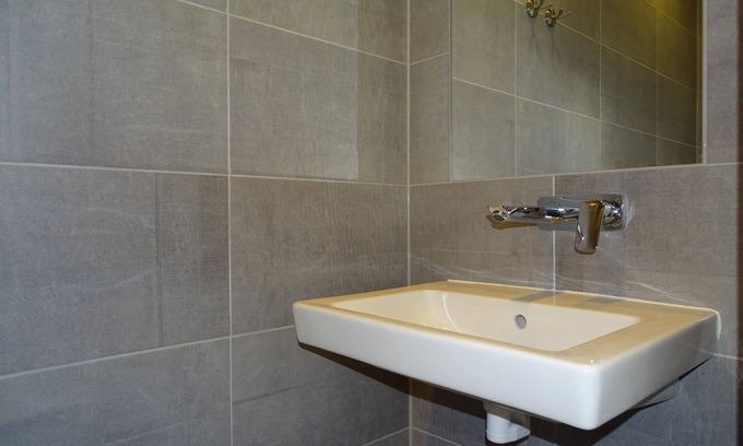 Oostkapelle House | Boszicht 3 aan de Kust luxury apartment 4 adults and 1 children. Beach 800 mtr