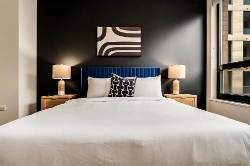 Near North Side Apartment | Boulevard Stays 5 Mins to Magnificent Mile & River North