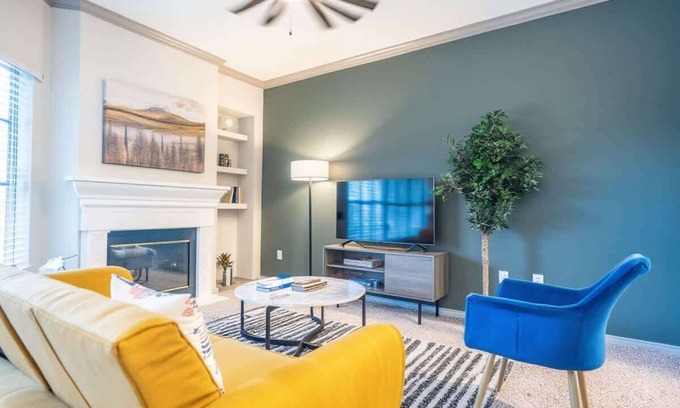 McNeil Apartment | Boulevard Stays Peaceful 1BR King Suite Pool, Parking Gym 02