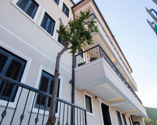 Pogradec Hotel | Boutique Hotel Kooperativa