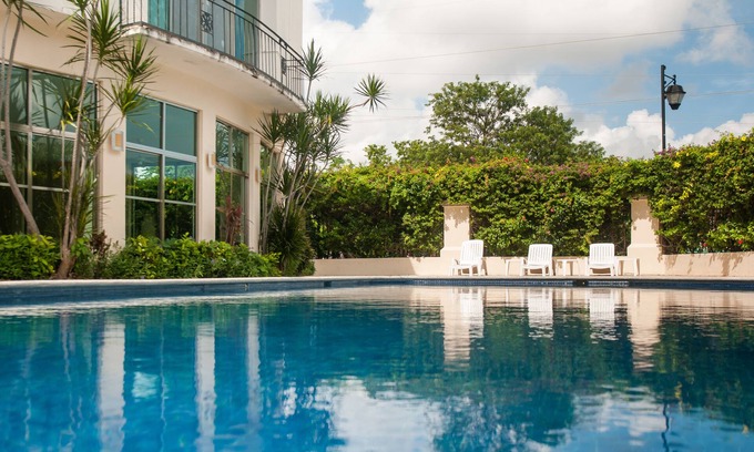 Cancun House | Boutique House Private residence with pool.