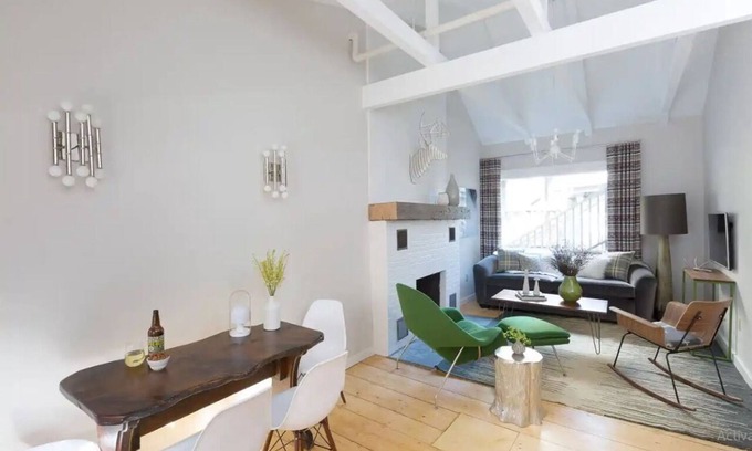 Stowe Area Hotel | Boutique Lodge in the Heart of Stowe – Walk to Dining, Trails & More