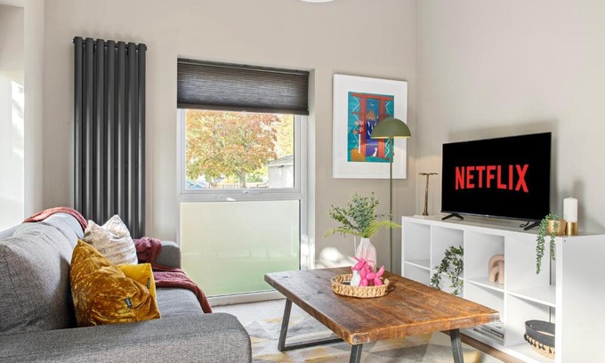 Clifton House | Brand New 1-Bed Flat With Free Parking