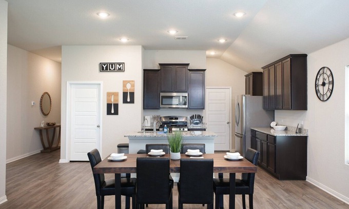 San Antonio House | Brand-New 3BR Brooks Furnished Extended Stay Private Yard Wi-Fi W/D SA