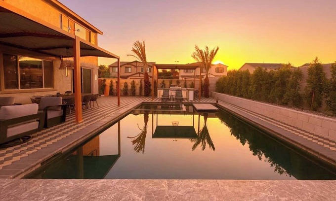 Coachella House | Brand NEW! 7 bedrooms! 10 beds! Villa Secreta