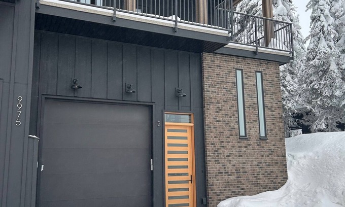 Silver Star Mountain House | Brand new 3 bed/3 bath duplex w/private hot tub, laundry, amazing views!