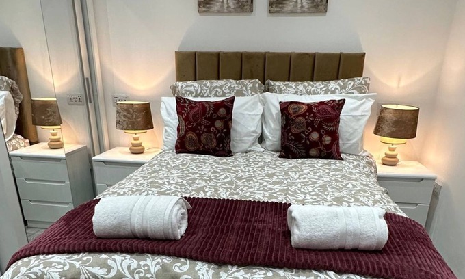 Brent Apartment | Brand New Double Bedroom in London
