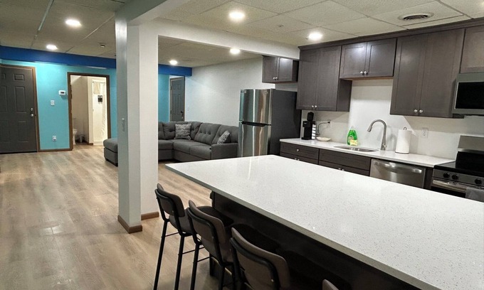 Sandusky Condo | Brand-New Gatekeeper Suite–Themed Getaway – Sleeps 12!