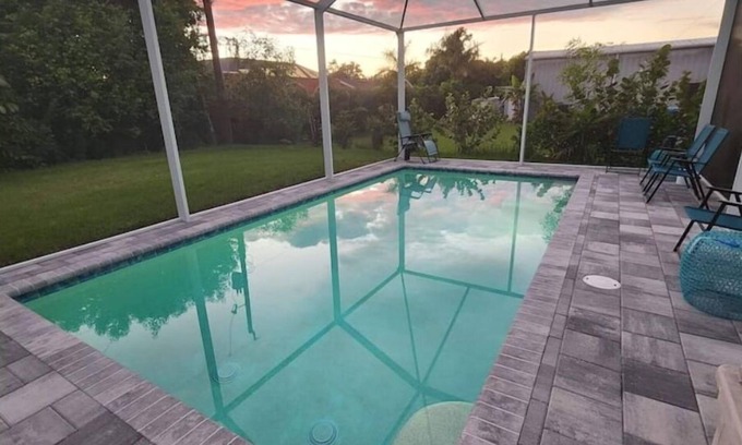 Naples House | Brand New Home☆ Treetop Sunsets~ Private Pool~Group Trip!