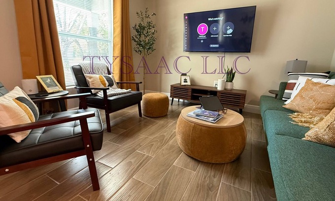 Fort Myers Apartment | Brand new, modern 2-bed/2-bath in Central Fort Myers