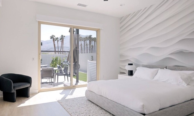 La Quinta House | Brand new modern home with pool near festivals and events! In Signature PGA West