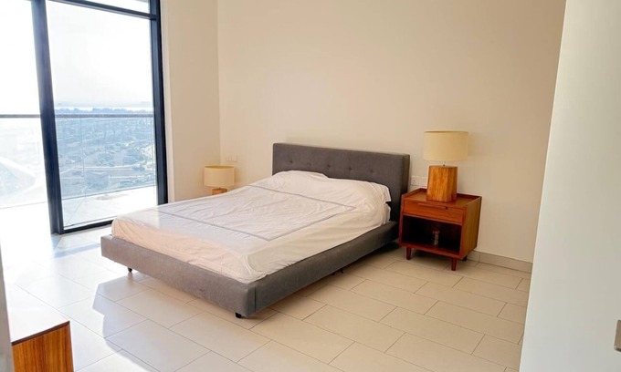 Jadaf House | BrandNew,1200sqf,luxuryfurniture,downtown dubai, see fireworks from your bed