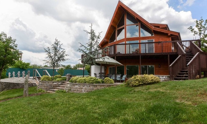 Branson Cabin | Branson Cabin on Table Rock Lake and in the City Limits! | 54