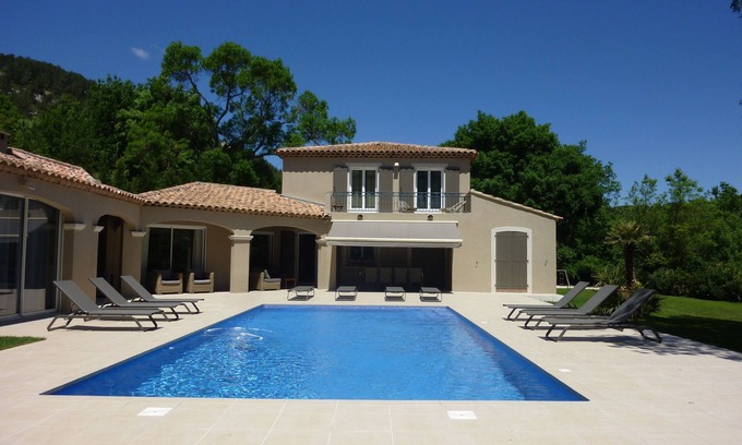 Auriol Villa | Breath in Provence , swimming pool, and Aix-en-Provence