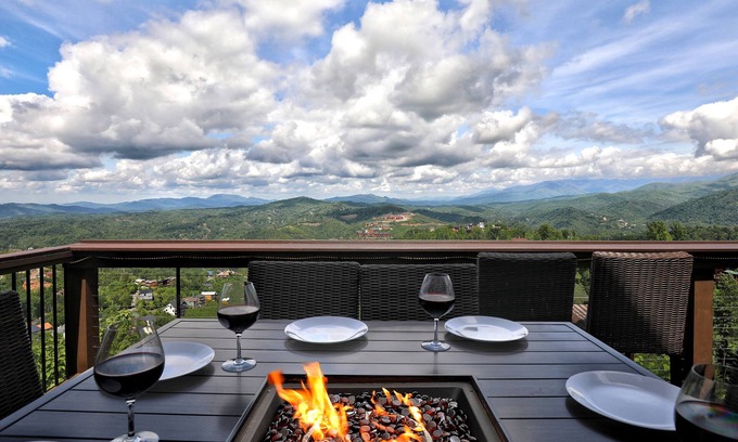 Chalet Village North Cabin | BREATHTAKING Cabin! 4 Decks! UNREAL Views! Game Room! Covered Decks! 5 Fireplace
