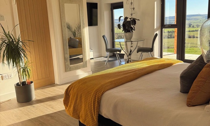 Glanton Apartment | BREATHTAKING COUNTRYSIDE VIEWS IN NORTHUMBERLAND