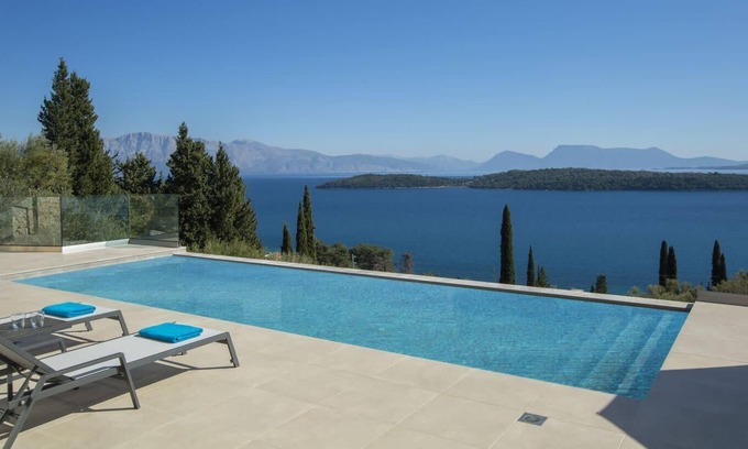Perigiali Villa | Breathtaking panoramic view in New Villa Theia, close to the beach