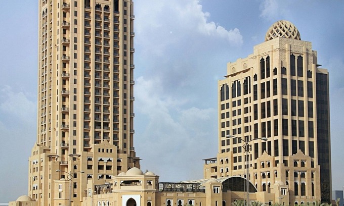 Al Sufouh 2 Apartment | Breezy 2 Bedroom Apartment at Media City with Private Plunge Pool