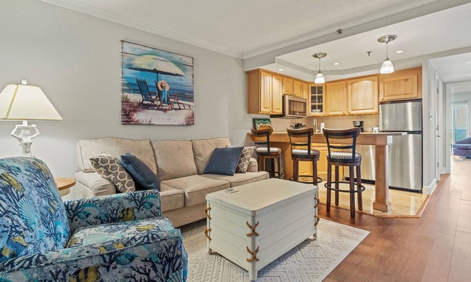 Hatteras Condo | Breezy Livin' - 1 Bedroom Near Beach with Pool Access!