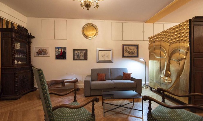 Saint-Merri Apartment | Bric Broc