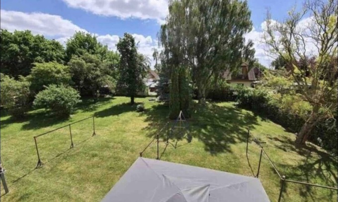 St Lorenz Apartment | Bright 2 room apartment with a terrace facing the park-like garden