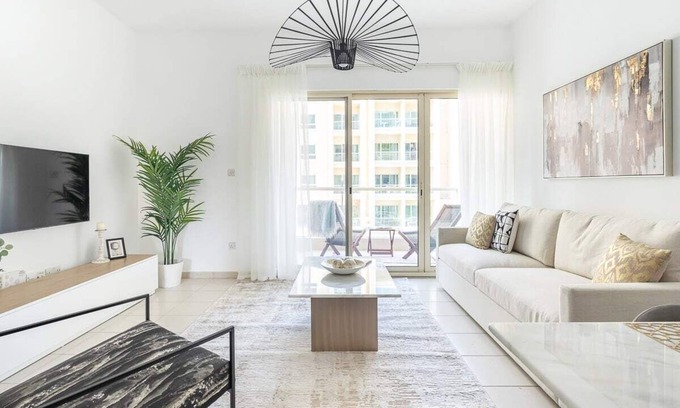 The Greens Apartment | Bright and Spacious 1BR in The Greens!