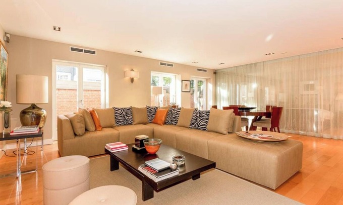 The Hague Center Apartment | Bright and spacious apartment in The Hague with luxurious feel!
