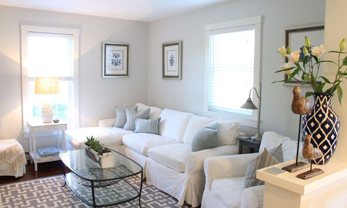 Nantucket Town Apartment | BRIGHT and STYLISH 2BD,1BT with deck and BBQ