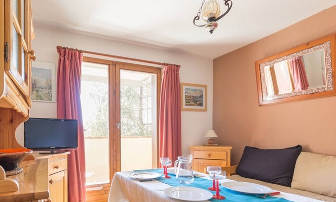La Rosiere Apartment | Bright Apartment · Near Slopes and Shops · Free WIFI