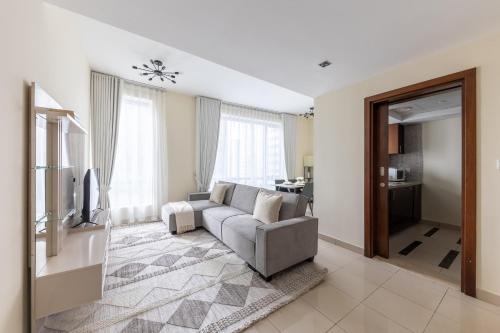 Dubai Marina Apartment | Bright & Cozy Apartment in Heart of Dubai Marina