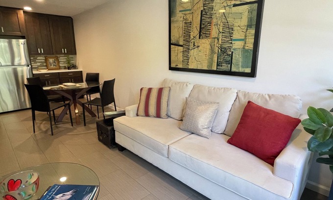 La Jolla Shores Condo | Bright La Jolla Shores Condo – Balcony Views, Parking & 15-Min Walk to Beach