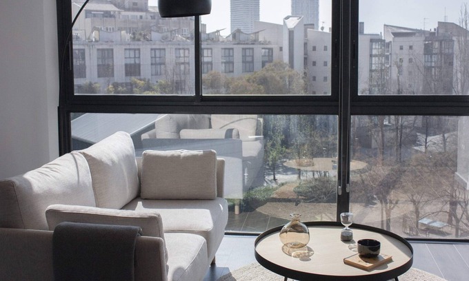 El Parc i la Llacuna del Poblenou Apartment | Bright Oasis | 1 BD Apartment in Poble Nou