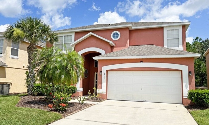 Kissimmee House | Bright resort villa with private pool overlooking conservation!