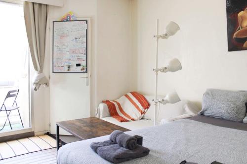 Vanves Apartment | Bright studio in Vanves near Paris