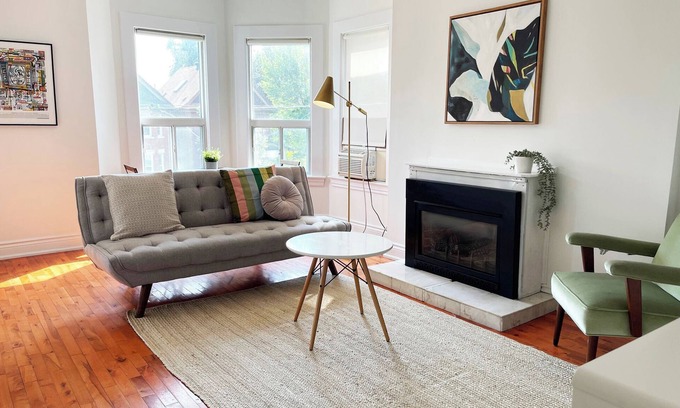 High Park North Apartment | Bright + Stylish Apartment in High Park/Junction