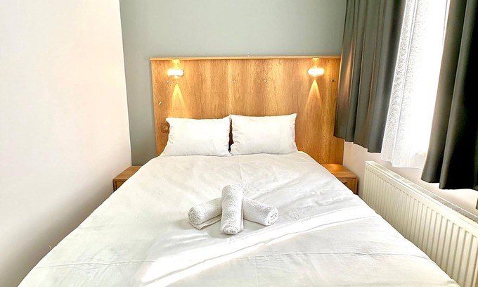 Iskenderpasa House | Bright,stylish room near top attractions