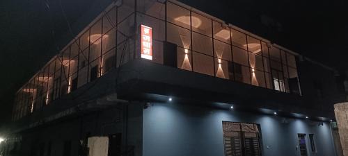 Vrindavan Hotel | Brij Dham