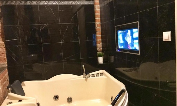 Brno-stred Apartment | Brno center whirlpool apartment