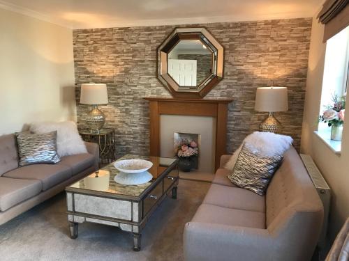 Carterton House | Brome House