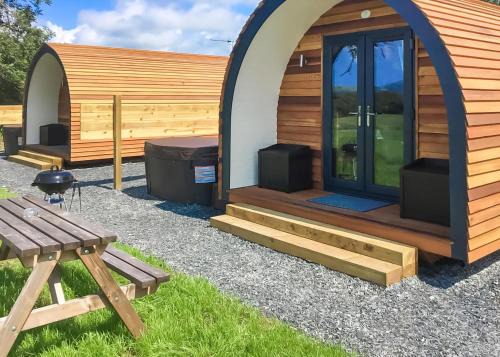 Criccieth Resort | Bron Eifion Lodges