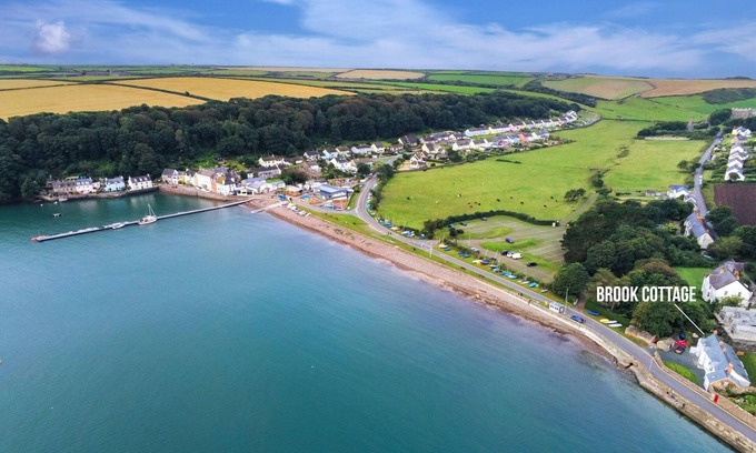 St Brides House | Brook Cottage - 2 Bedroom Cottage - Dale