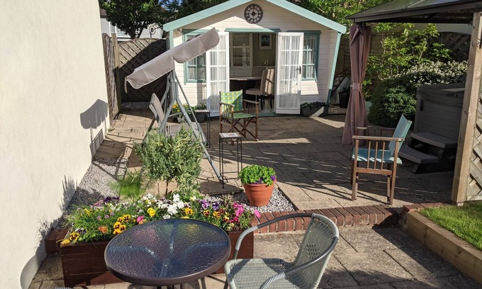 Brixham Bed & Breakfast | Brookside